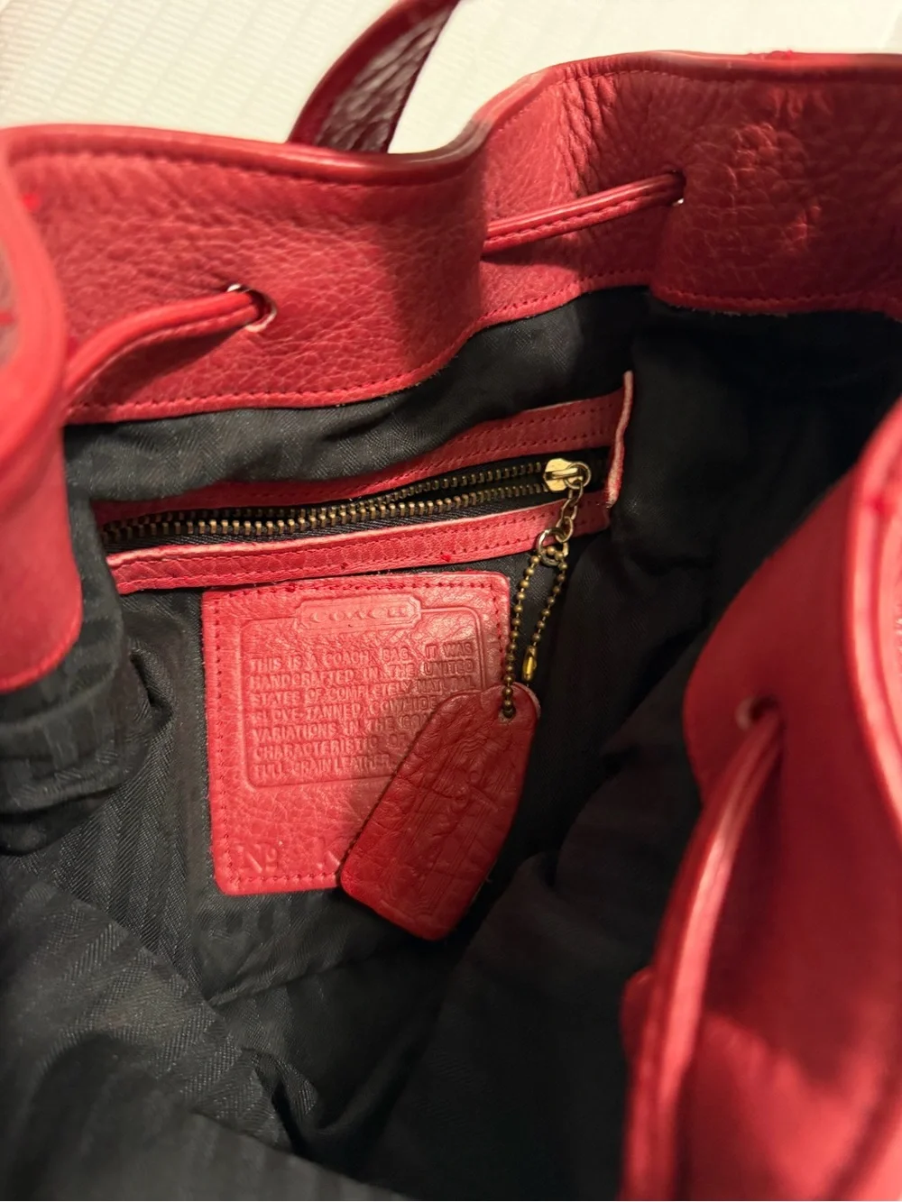COACH Vintage Two Pocket Drawstring Natural Pebble Grain Sonoma Red Leather 1997